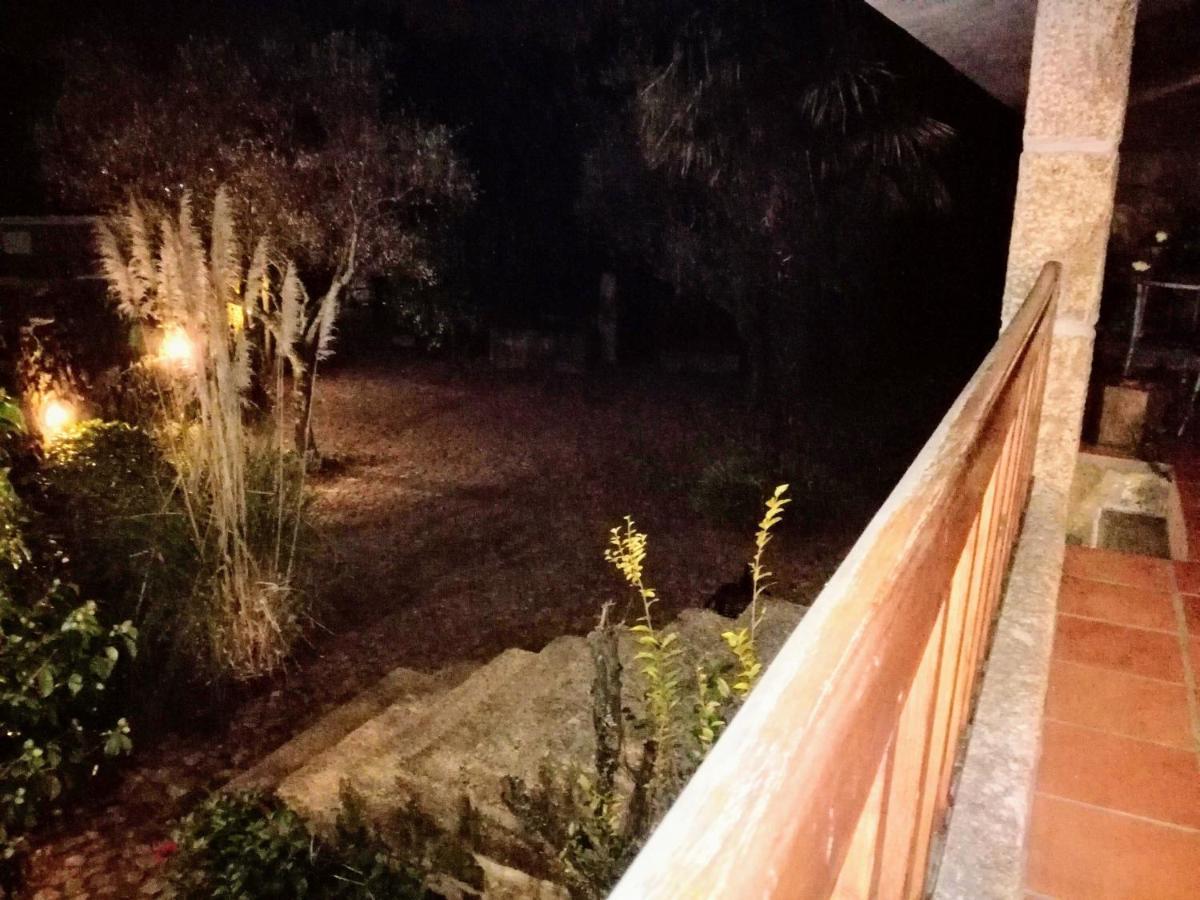 הוילה Figueiro Casa Da Costeira מראה חיצוני תמונה