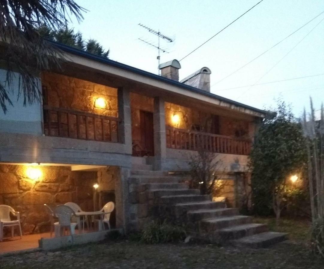 הוילה Figueiro Casa Da Costeira מראה חיצוני תמונה